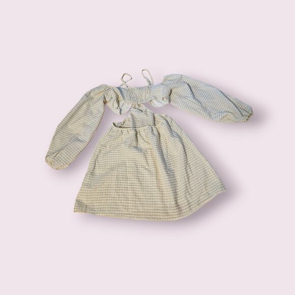 H&M Divided Medium Cutout Long Sleeve Dress - Picture 6 of 9